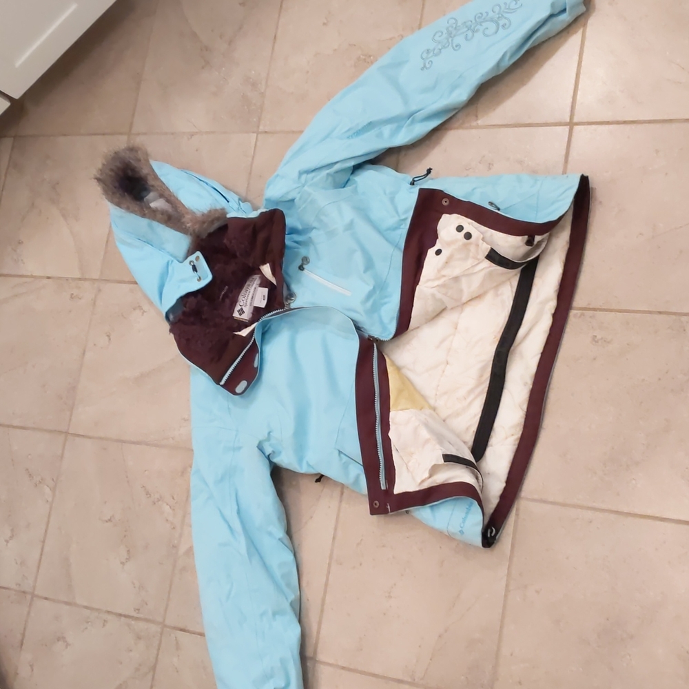 Extra large girl's Columbia insulated winter jacket